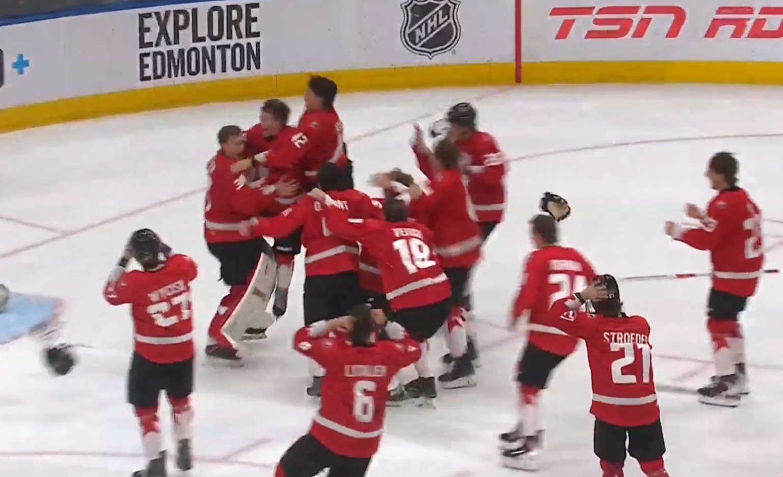 Coupe Hlinka-Gretzky : le Canada a ridiculisé les États-Unis en grande finale