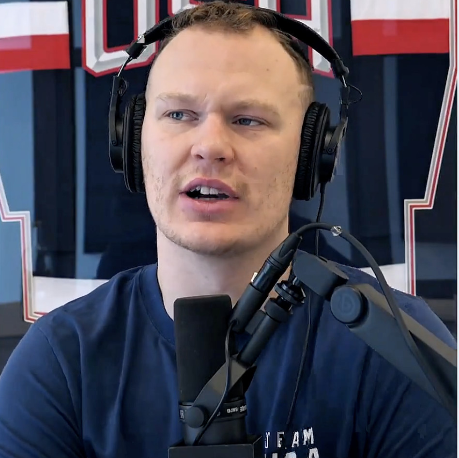 Brady Tkachuk semble penser que Seattle est au Canada