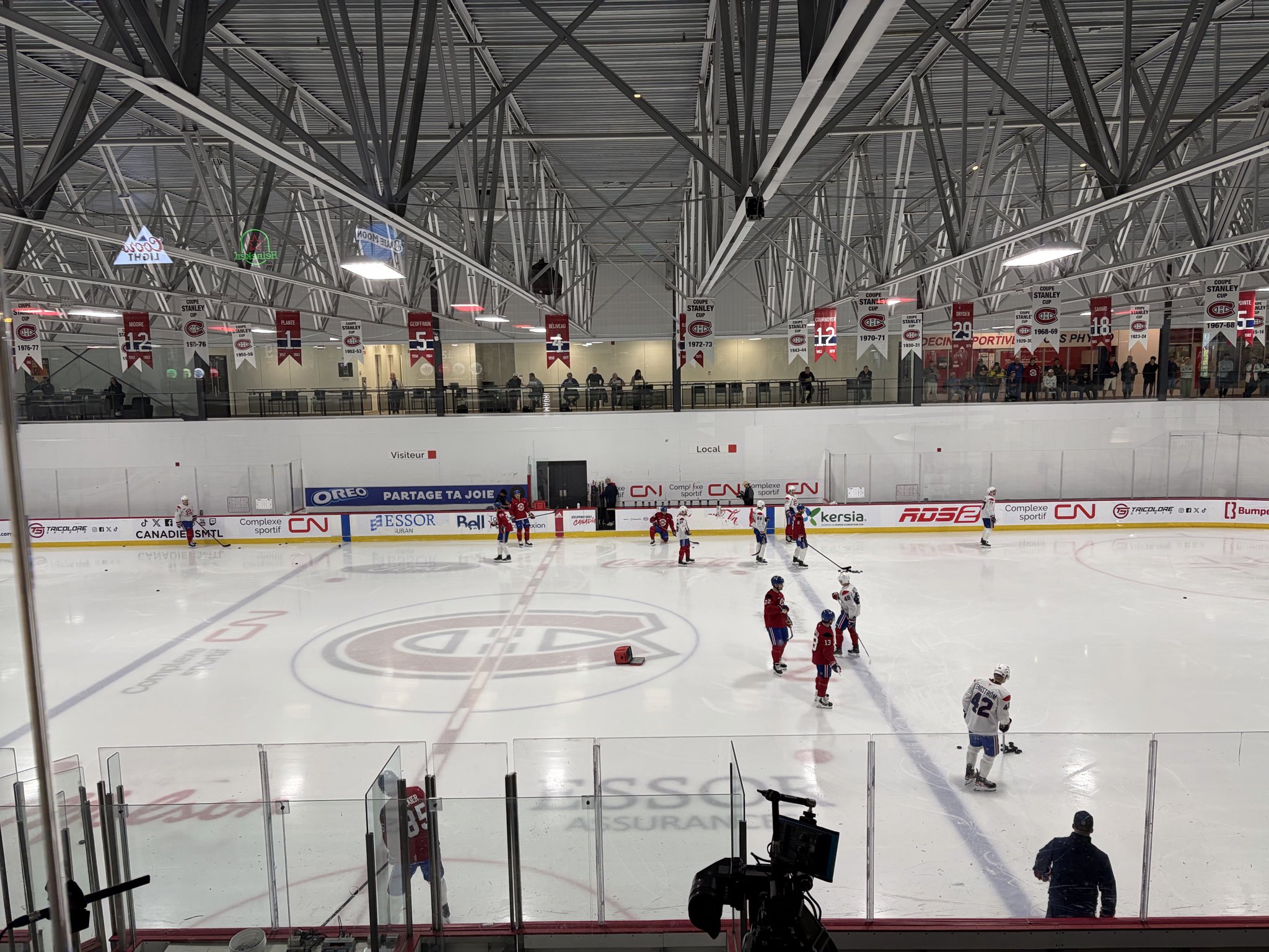 Match intra-équipe : Caufield en feu, difficile pour Monty... et un joueur qui passe sous le silence