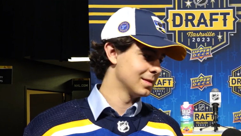 «Aucune chance de réhabilitation» pour un espoir des Blues qui s'est blessé