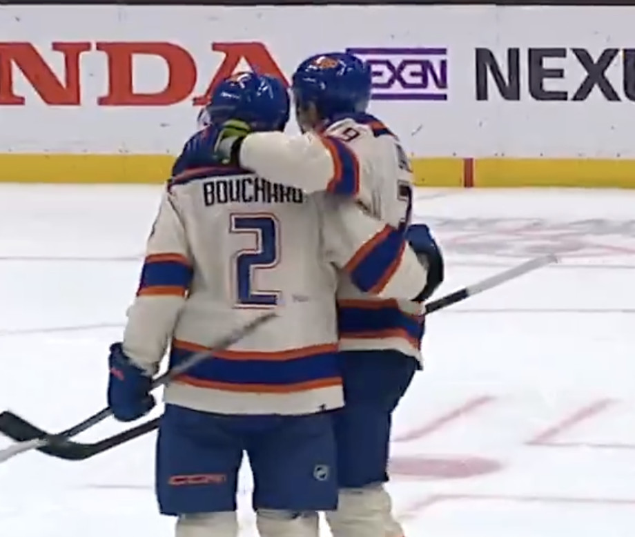 Top-3 : Trois trophées dans la mire d'Evan Bouchard