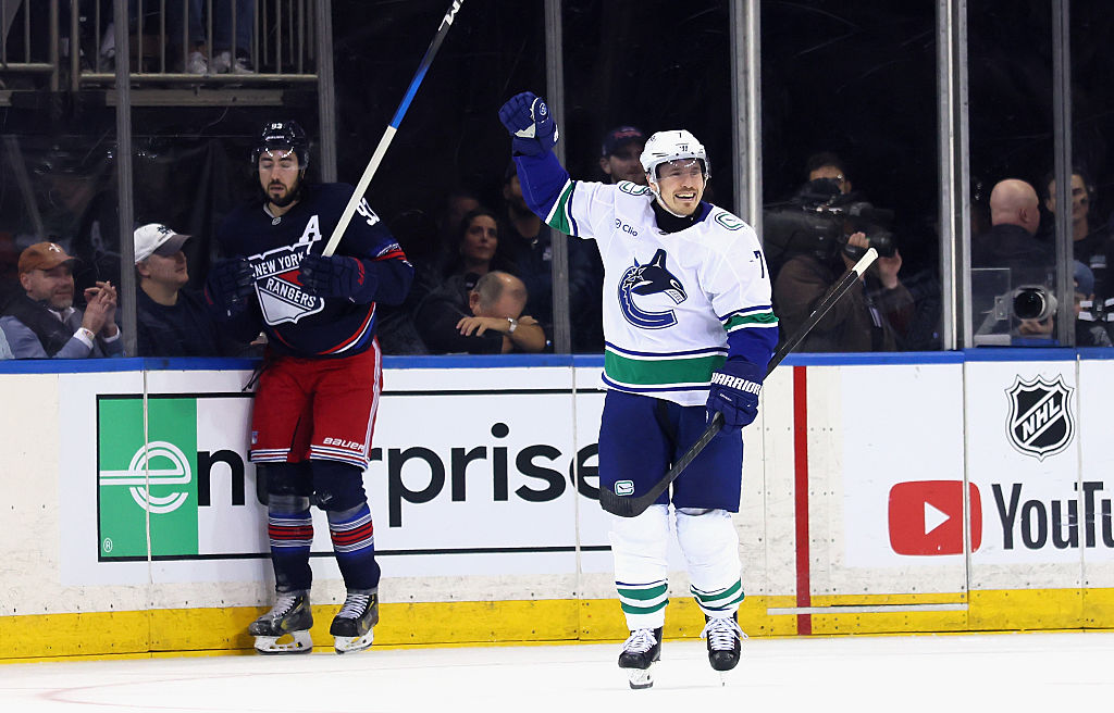 Top-3 : Brendan Gallagher obtient finalement un premier point avec les Canucks
